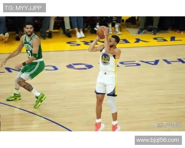 2015年NBA勇士与老鹰的巅峰对决回顾与精彩瞬间分析 2015年NBA勇士与老鹰的巅峰对决回顾与精彩瞬间分析