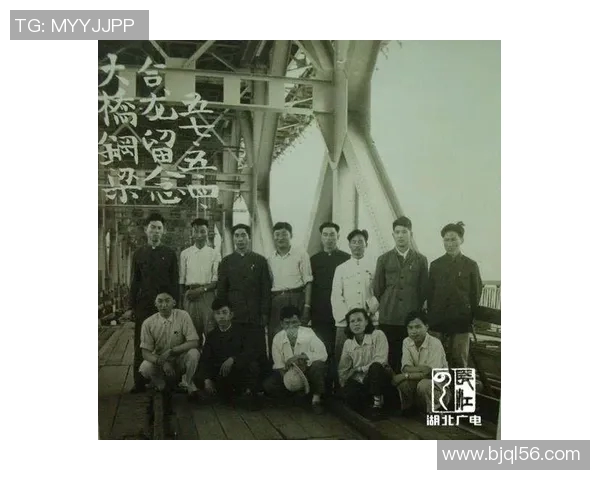 崔永熙的艺术旅程:从传统到现代的跨越与探索 崔永熙的艺术旅程:从传统到现代的跨越与探索